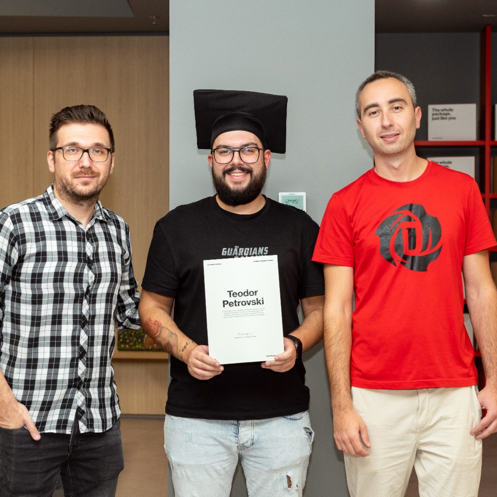 Infinum – галерија