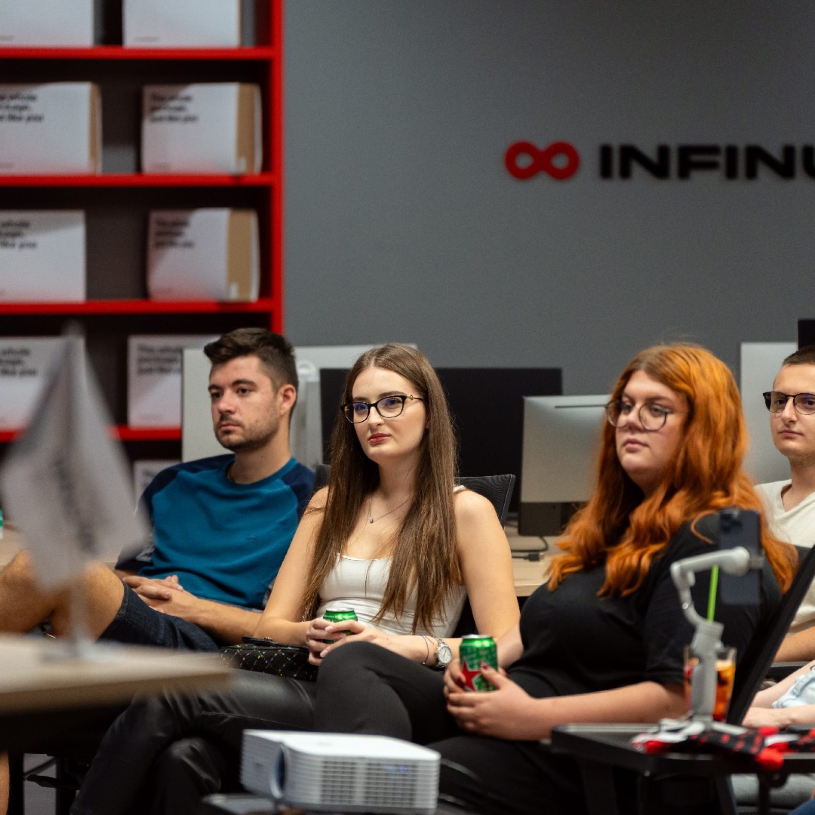 Infinum – галерија