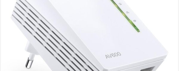 NET POWERLINE EXTENDER 300Mbps TP LINK WiFi TL-WPA4220KIT