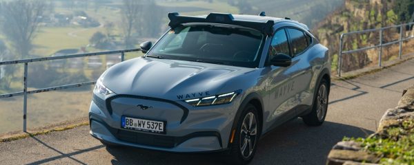 Британскиот стартап Wayve неодамна обезбеди една од најголемите инвестиции во историјата на европските технолошки компании: 1,2 милијарди долари во Series D рунда.