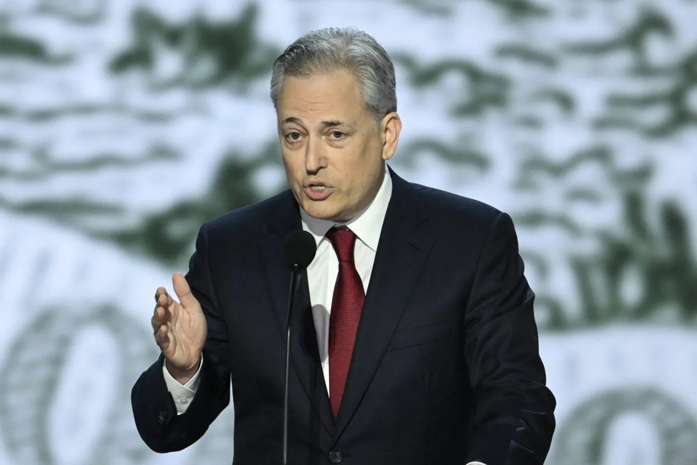 Дејвид Сакс излегува од Белата куќа, но ВИ влијанието останува кај истите луѓе