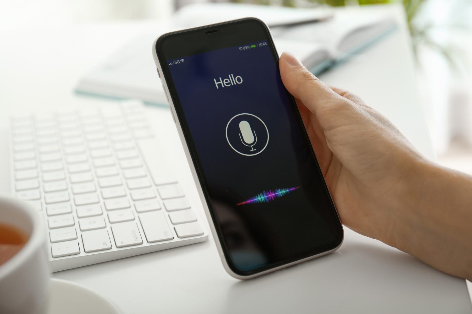 Apple ќе плати 250 милиони долари за решавање на колективна тужба во која компанијата е обвинета за лажно рекламирање и нелојална конкуренција, откако персонализираните функции на Siri кои беа промовирани при лансирањето на iPhone 16 беа одложени.