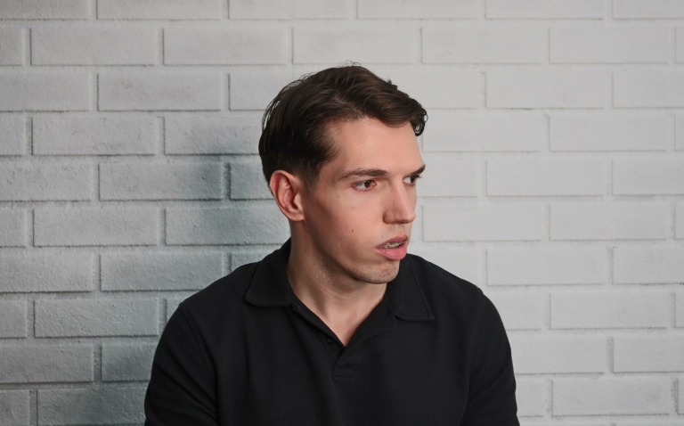 , Даниел Ѓокај има јасен став за тоа што ги издвојува победниците: длабочина на производот, вистинска предност и силен тим. 