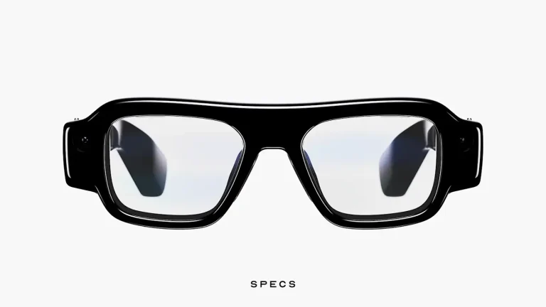 На почетокот на годинава Snap објави дека создава нова подружница наречена Specs Inc., која ќе се фокусира на развој и комерцијализација на AR очила, познати како Specs.