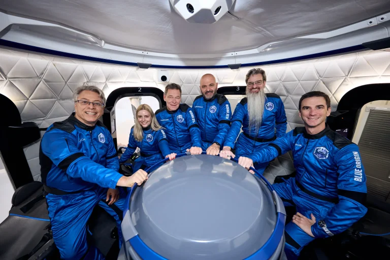 Компанијата за вселенска технологија Blue Origin, основана од Џеф Безос, е на чекор до најголемото финансирање во својата историја.