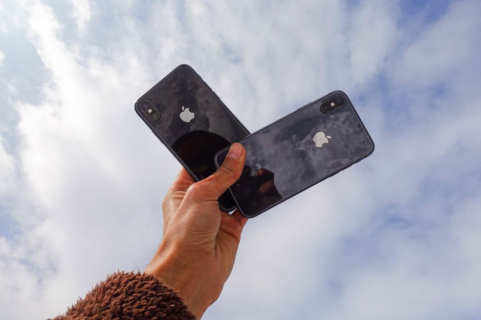 Apple го претстави својот прв телефон на преклопување, iPhone Duo
